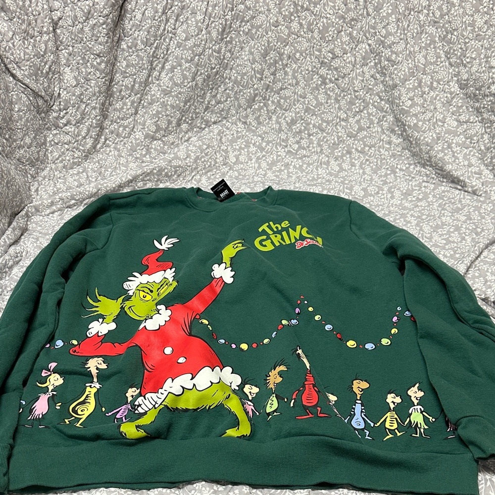 The Grinch Women's Green Graphic Holiday Sweatshirt